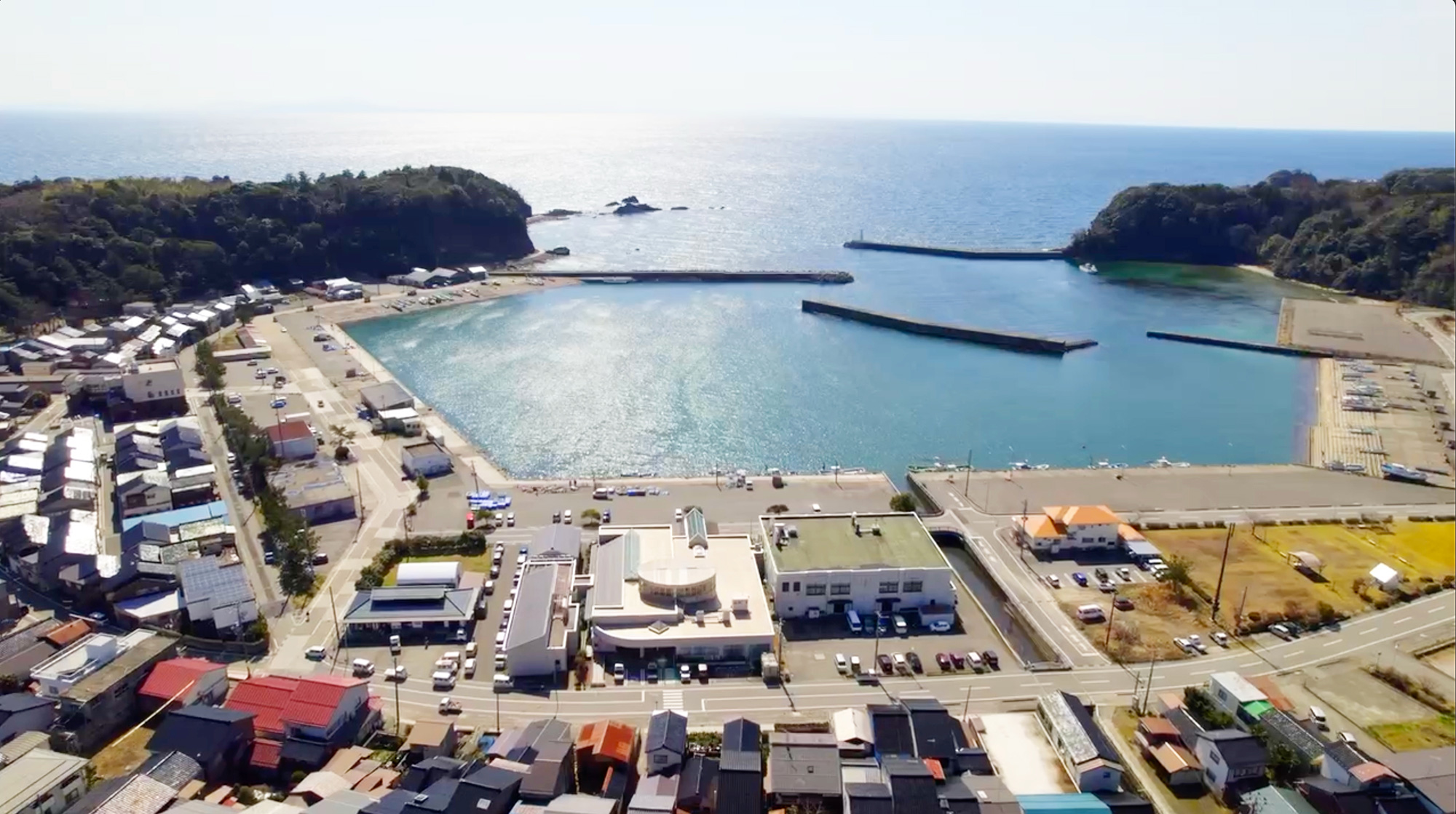 小木の町と海